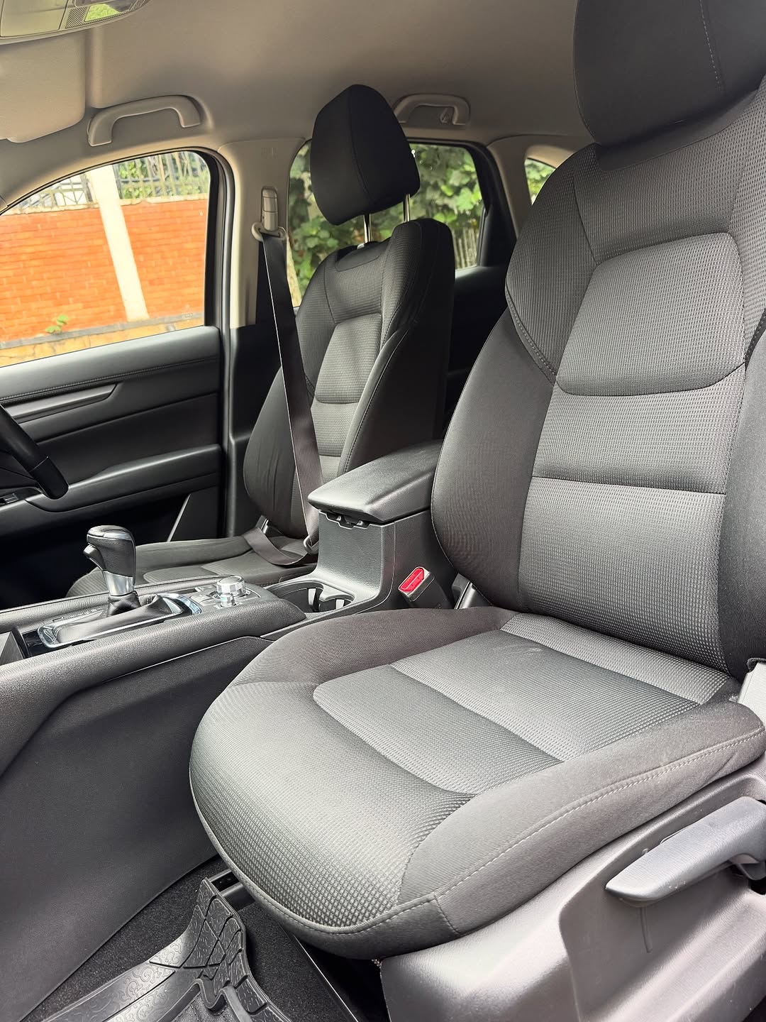 2018 Mazda CX-5 SkyActiv-D interior photo 3
