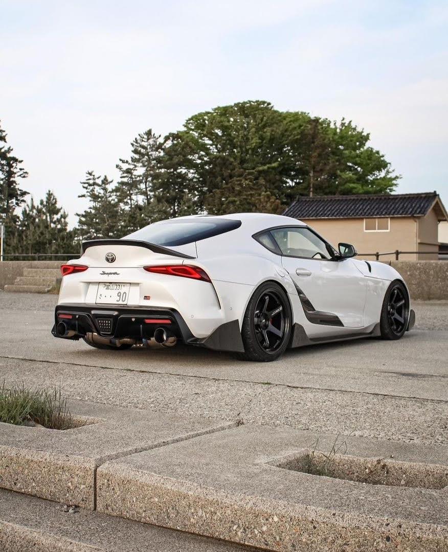 2020 Toyota GR Supra A90 exterior photo 3
